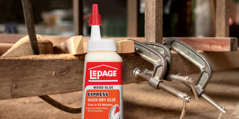 Construction d’un atelier : Choisir la bonne colle à bois