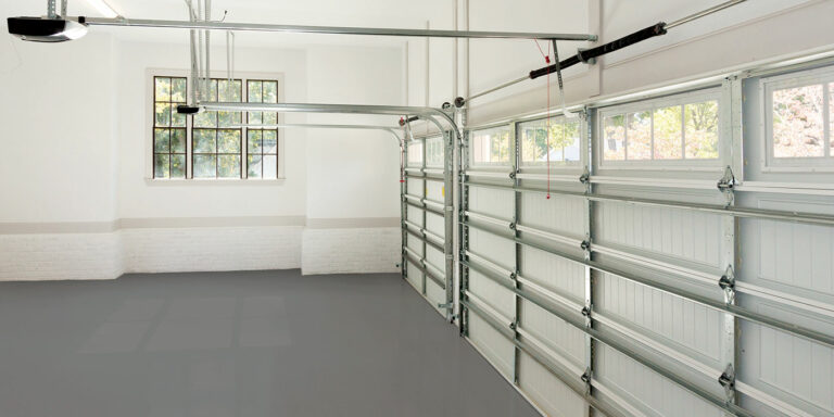Comment peinturer le plancher d’un garage