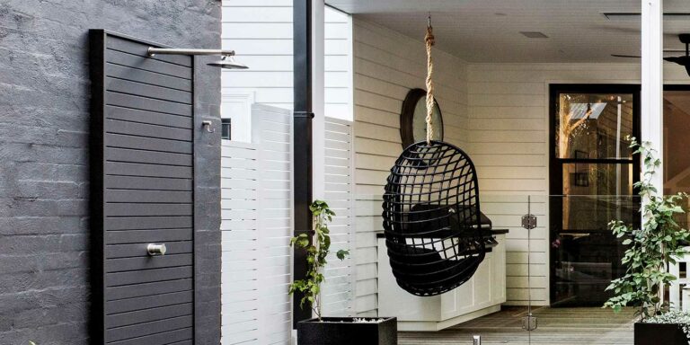 Comment construire une douche extérieure