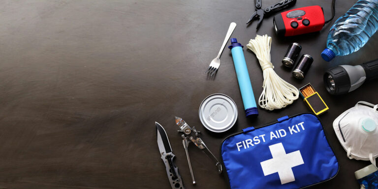 Préparer une trousse d’urgence pour la maison